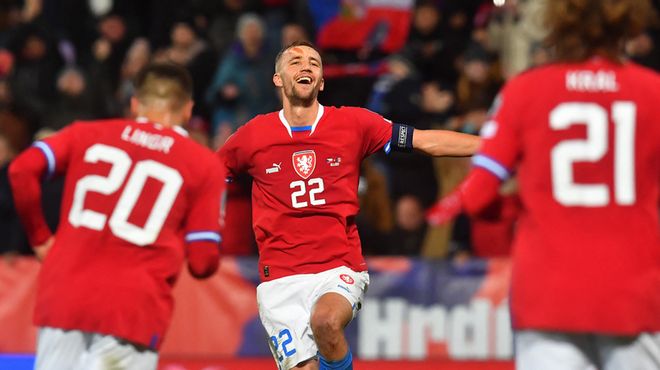 但均被莱比 但均被莱比