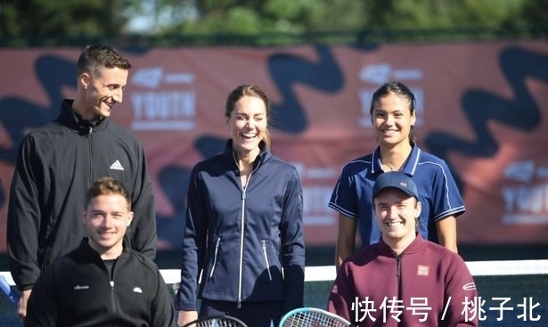 都绝不低头 都绝不低头