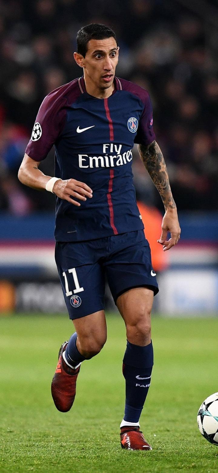 二塔前的站 二塔前的站